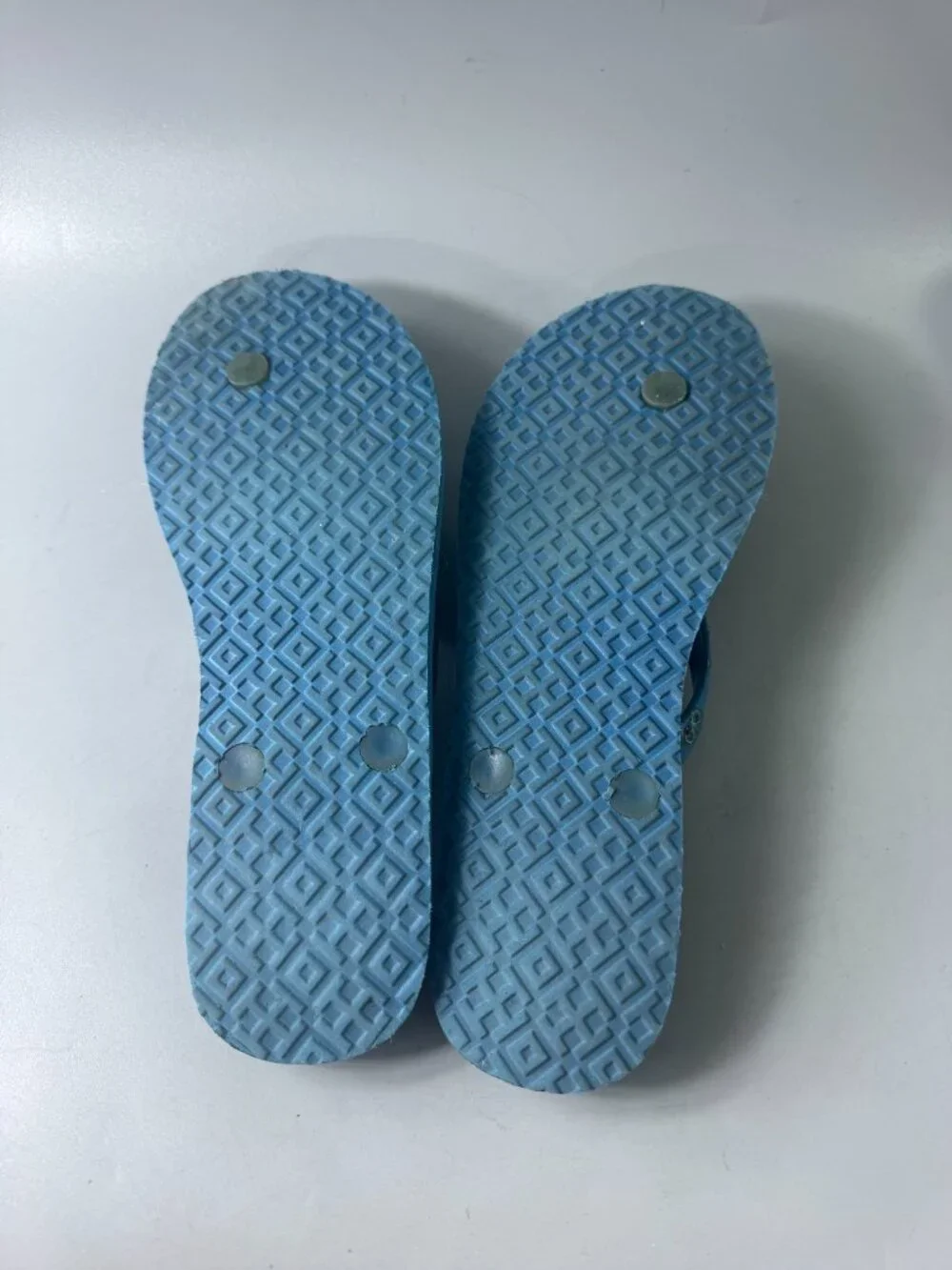 Tory Burch All Over Print Flip Flops in Blue